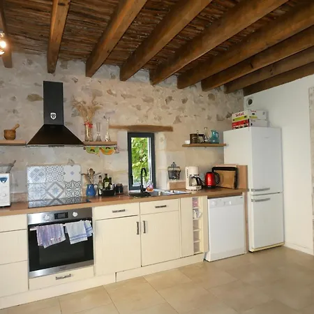 Casa vacanze Troglodyte La Roche D'etiau En Anjou *