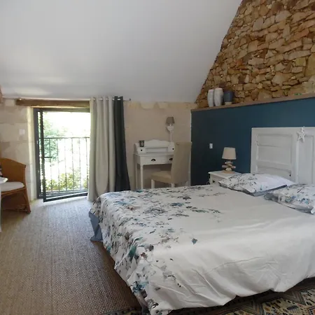 Troglodyte La Roche D'etiau En Anjou Coutures (Maine-et-Loire)