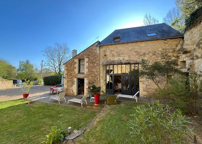 Дом отдыха Troglodyte La Roche D'etiau En Anjou *